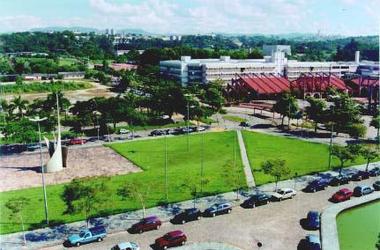 UFMG, panorama_Praca.JPG